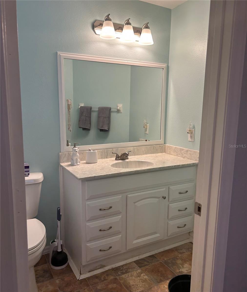 SILVER SPGS SHORES UN 28 - Residential