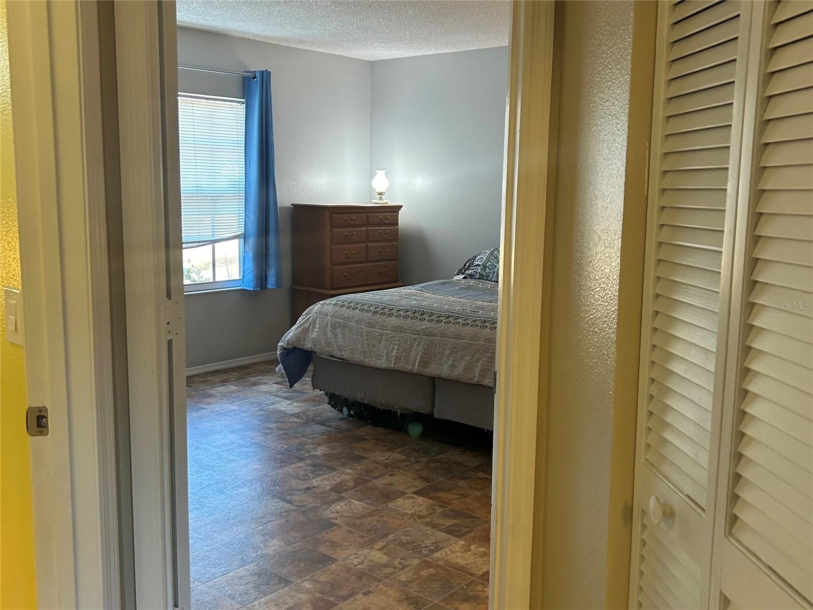 SILVER SPGS SHORES UN 28 - Residential