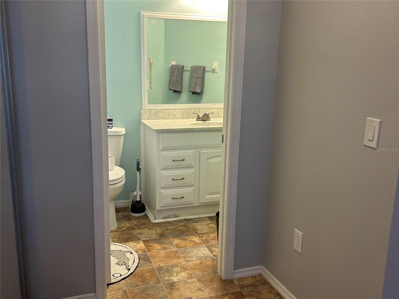 SILVER SPGS SHORES UN 28 - Residential