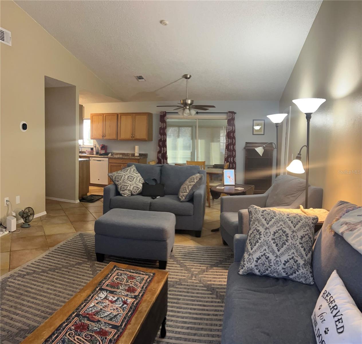 SILVER SPGS SHORES UN 28 - Residential