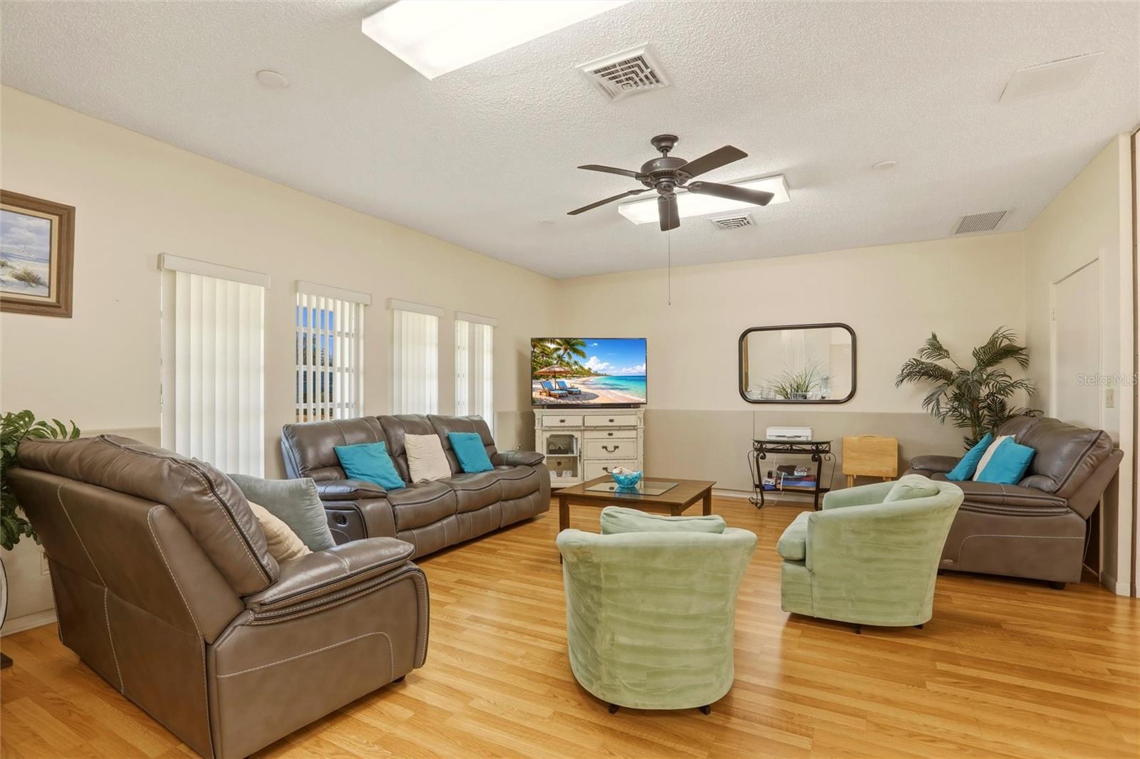 CORTEZ VILLAS - Residential