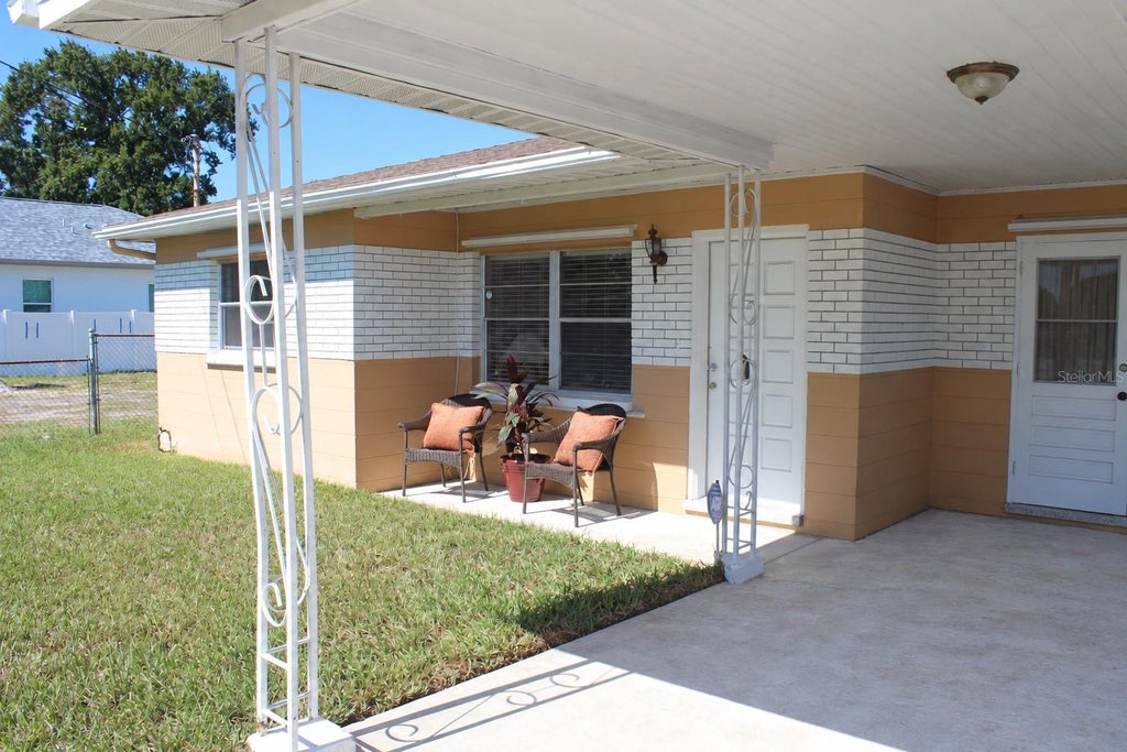 Photo of 3409 W Braddock Street, Tampa, FL 33607 (MLS # TB8559308)