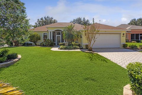 25633 LAUREL VALLEY LEESBURG FL 34748