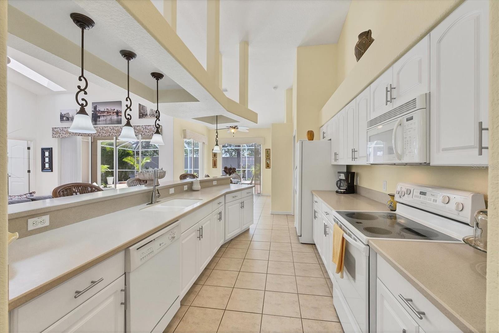HIDDEN LAKES CLUB PH 1 - Residential