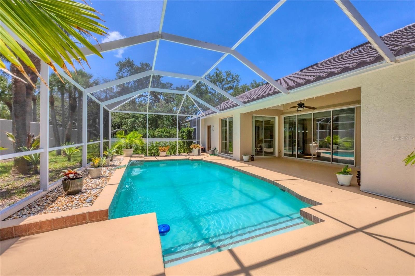 HIDDEN LAKES CLUB PH 1 - Residential