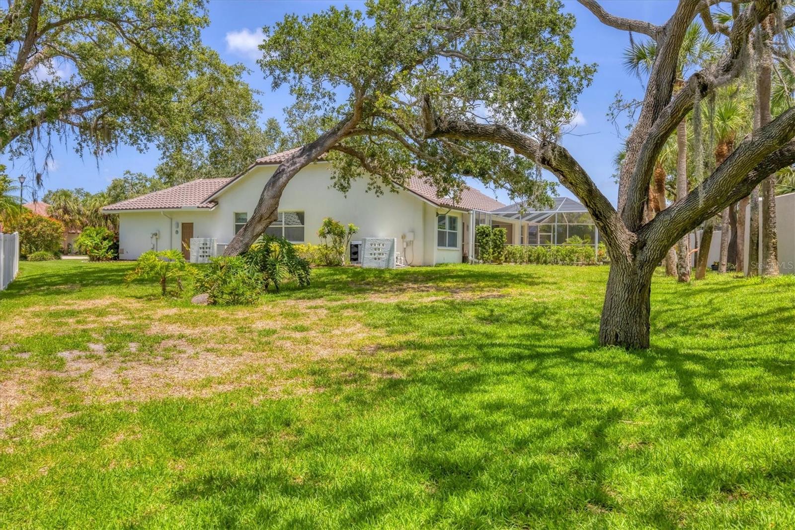 HIDDEN LAKES CLUB PH 1 - Residential