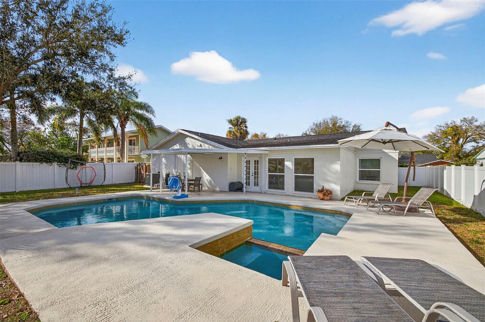 STONEHEDGE - Residential