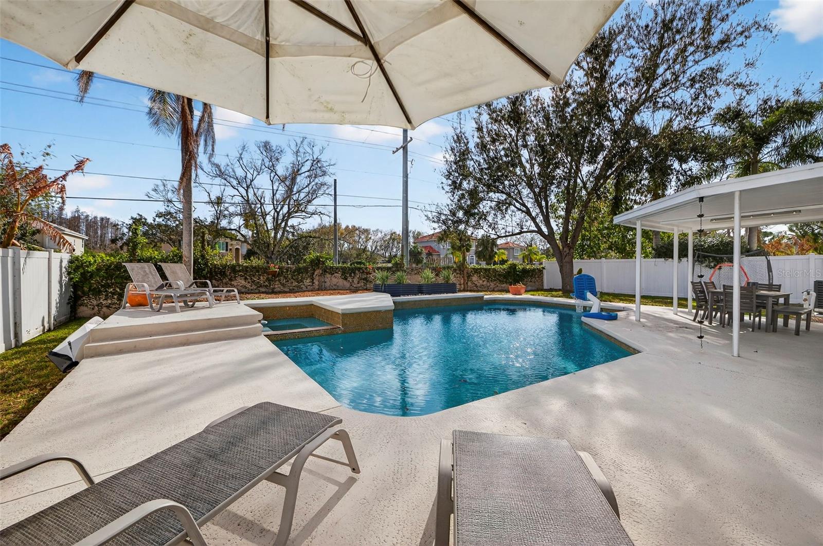 STONEHEDGE - Residential