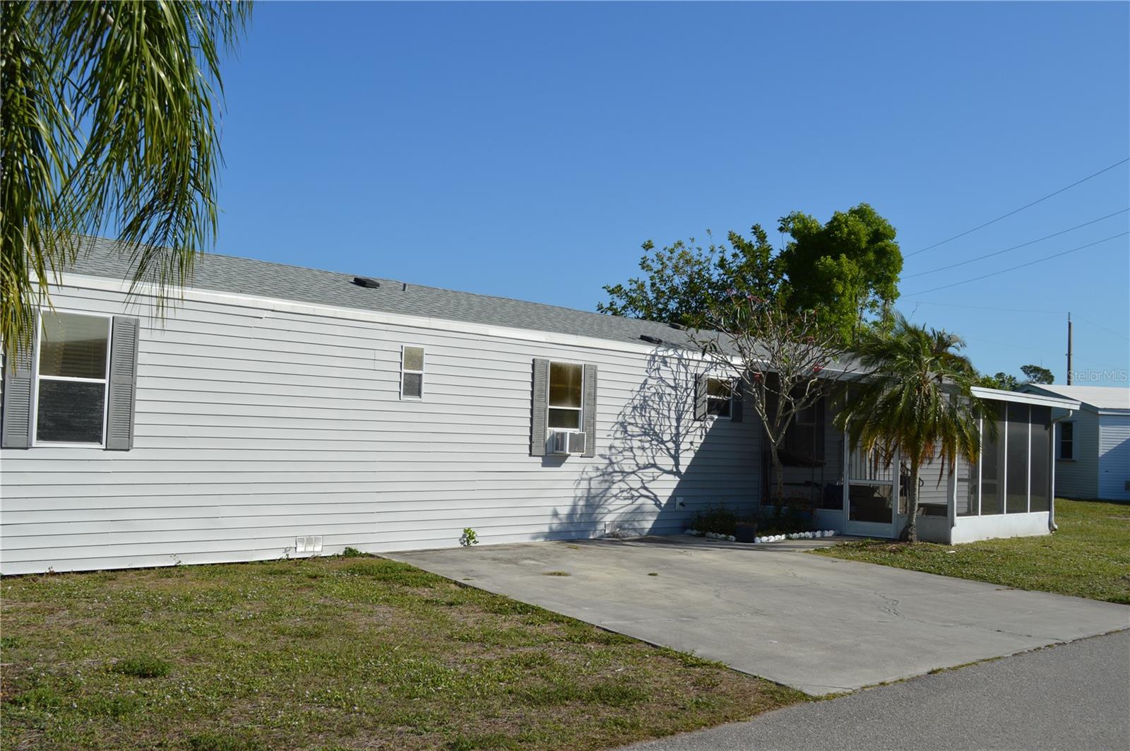 ISLAND VISTA - Residential