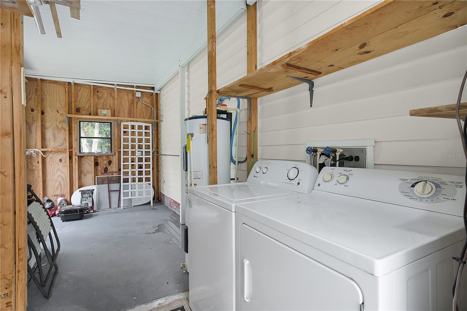 LADY LAKE ORANGE BLOSSOM GARDENS UNIT 10 - Residential