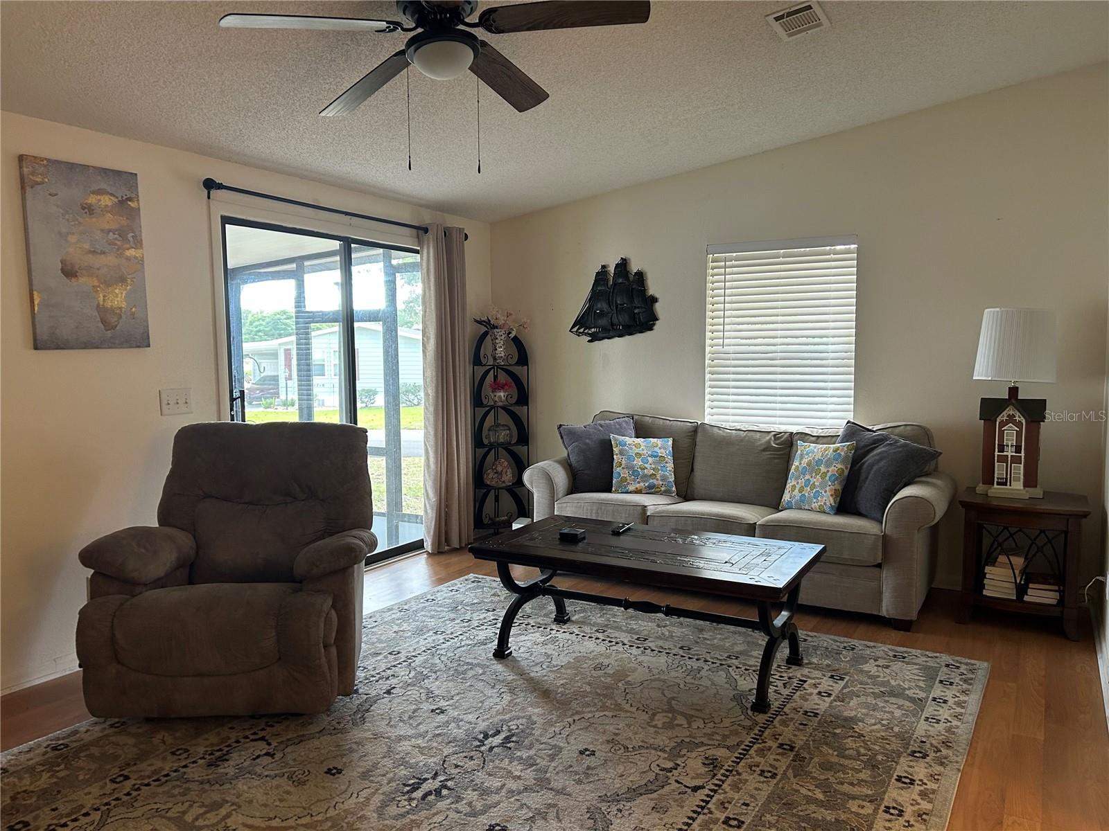 LADY LAKE ORANGE BLOSSOM GARDENS UNIT 10 - Residential