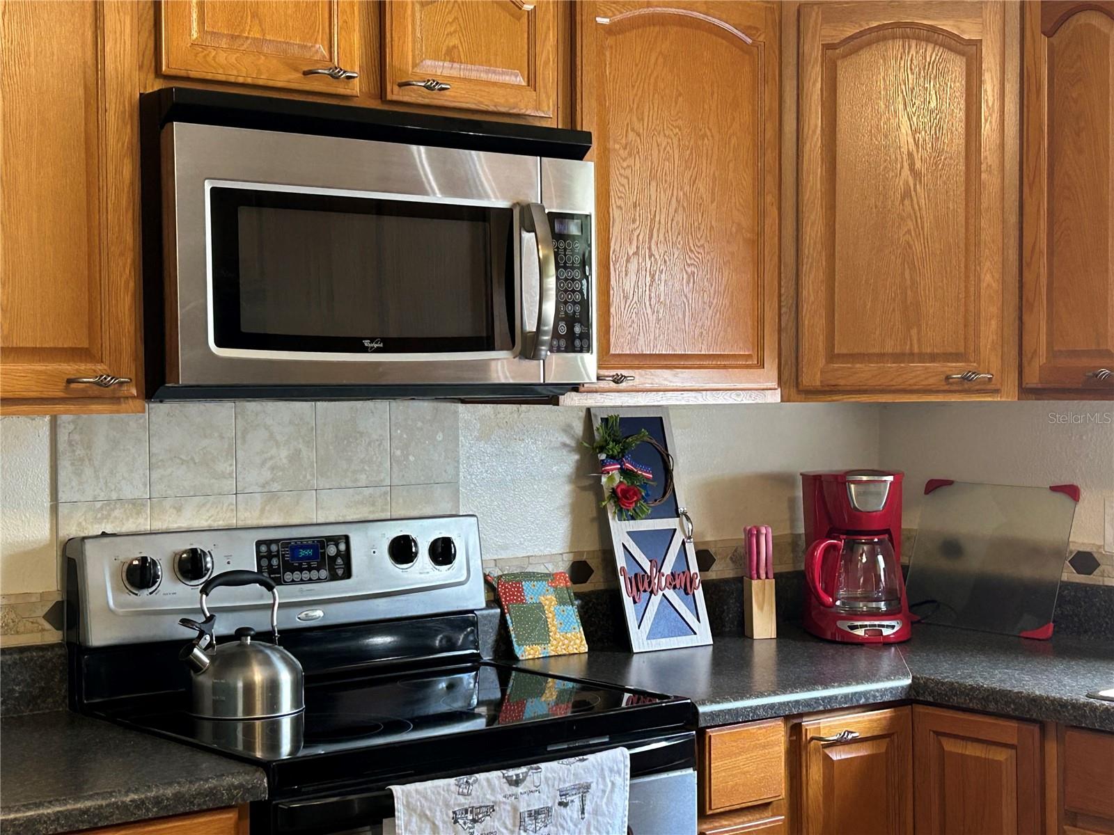LADY LAKE ORANGE BLOSSOM GARDENS UNIT 10 - Residential