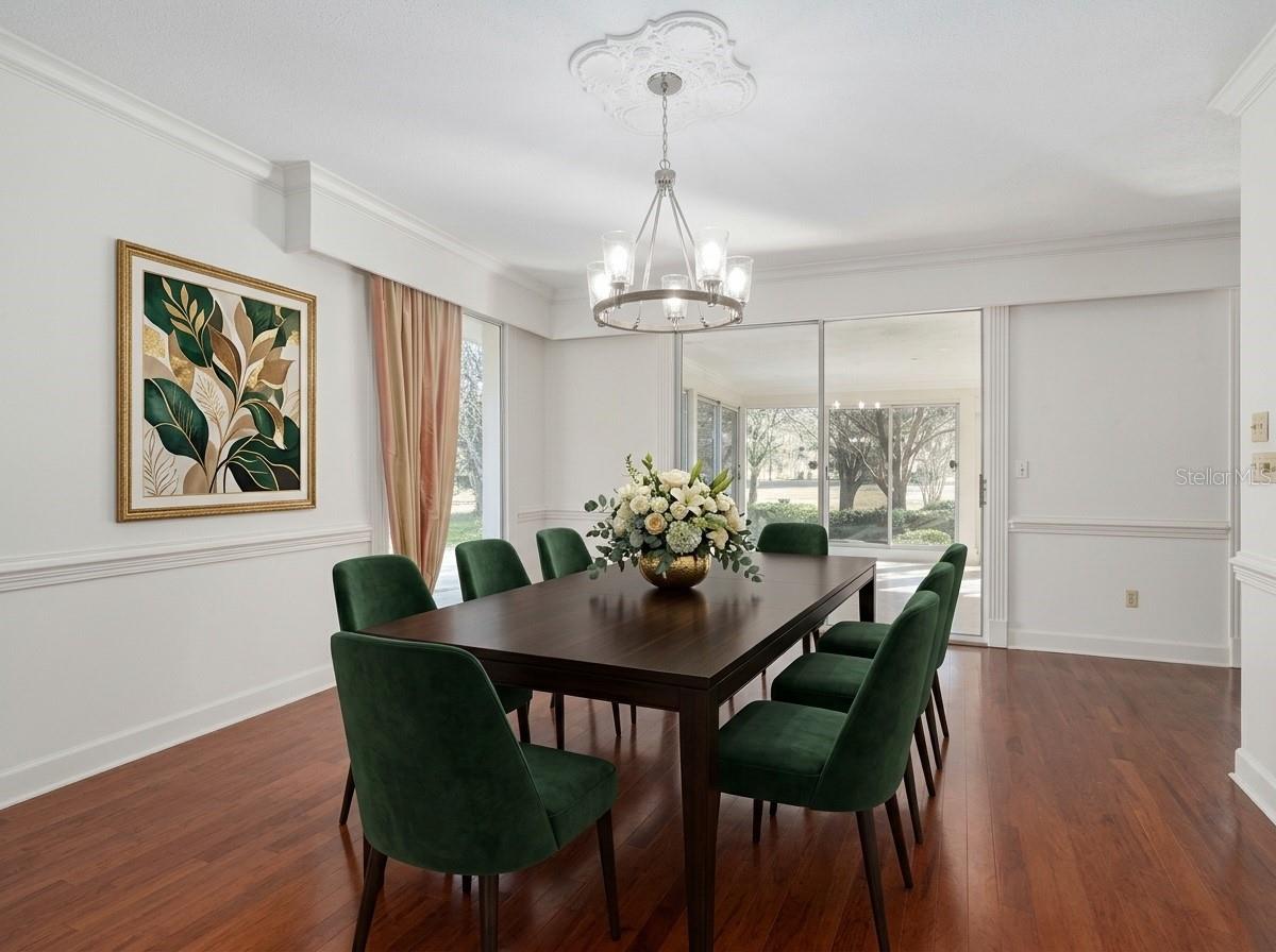 COUNTRY CLUB ESTATE MCINTOSH GRT - Residential