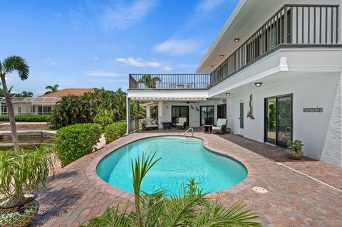 A home in PUNTA GORDA