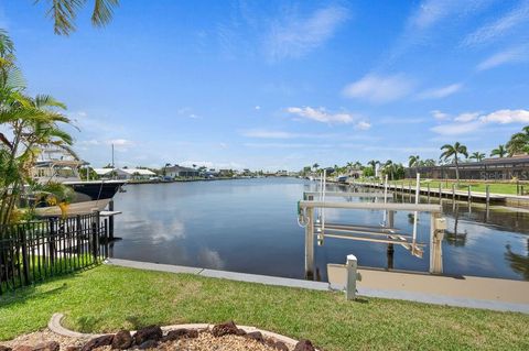 A home in PUNTA GORDA