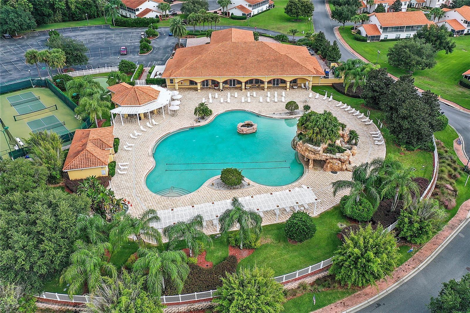 LAKESIDE LANDINGS - Residential