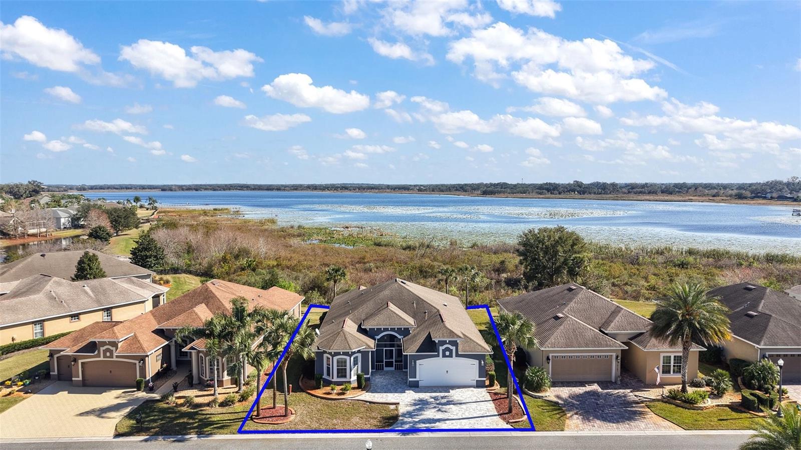 LAKESIDE LANDINGS - Residential