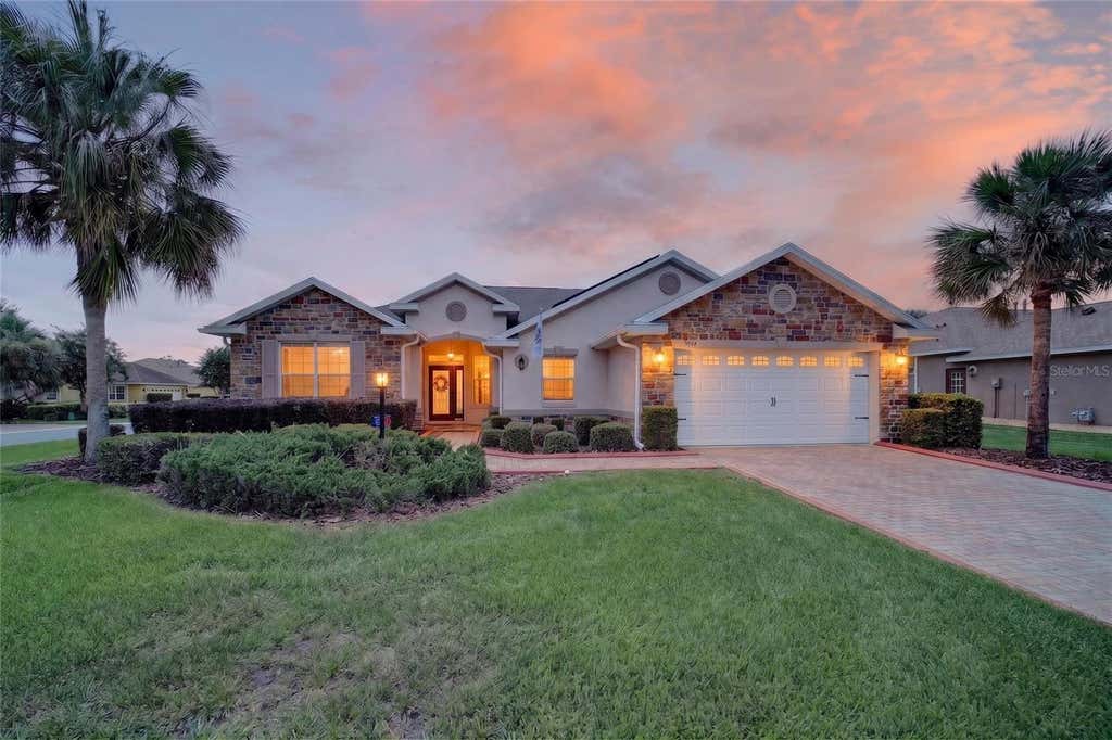 Photo of 8447 SW 82nd Pl Circle, Ocala, FL 34481 (MLS # OM730411)