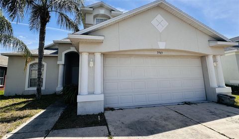 Photo of 3965 Hampton Hills Road, Lakeland, FL 33810 (MLS # TB8377859)