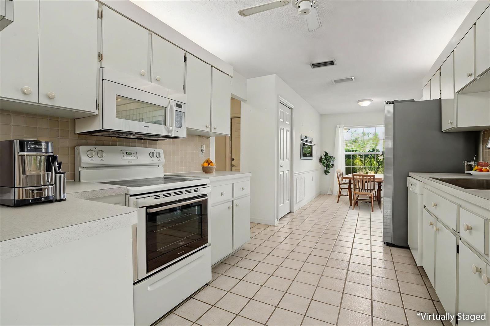 FOREST LAKE ESTATES - Residential