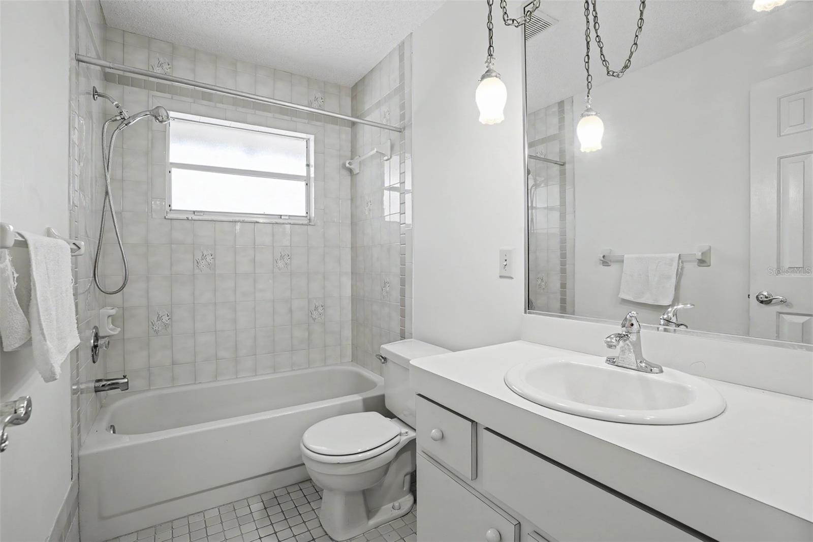 FOREST LAKE ESTATES - Residential