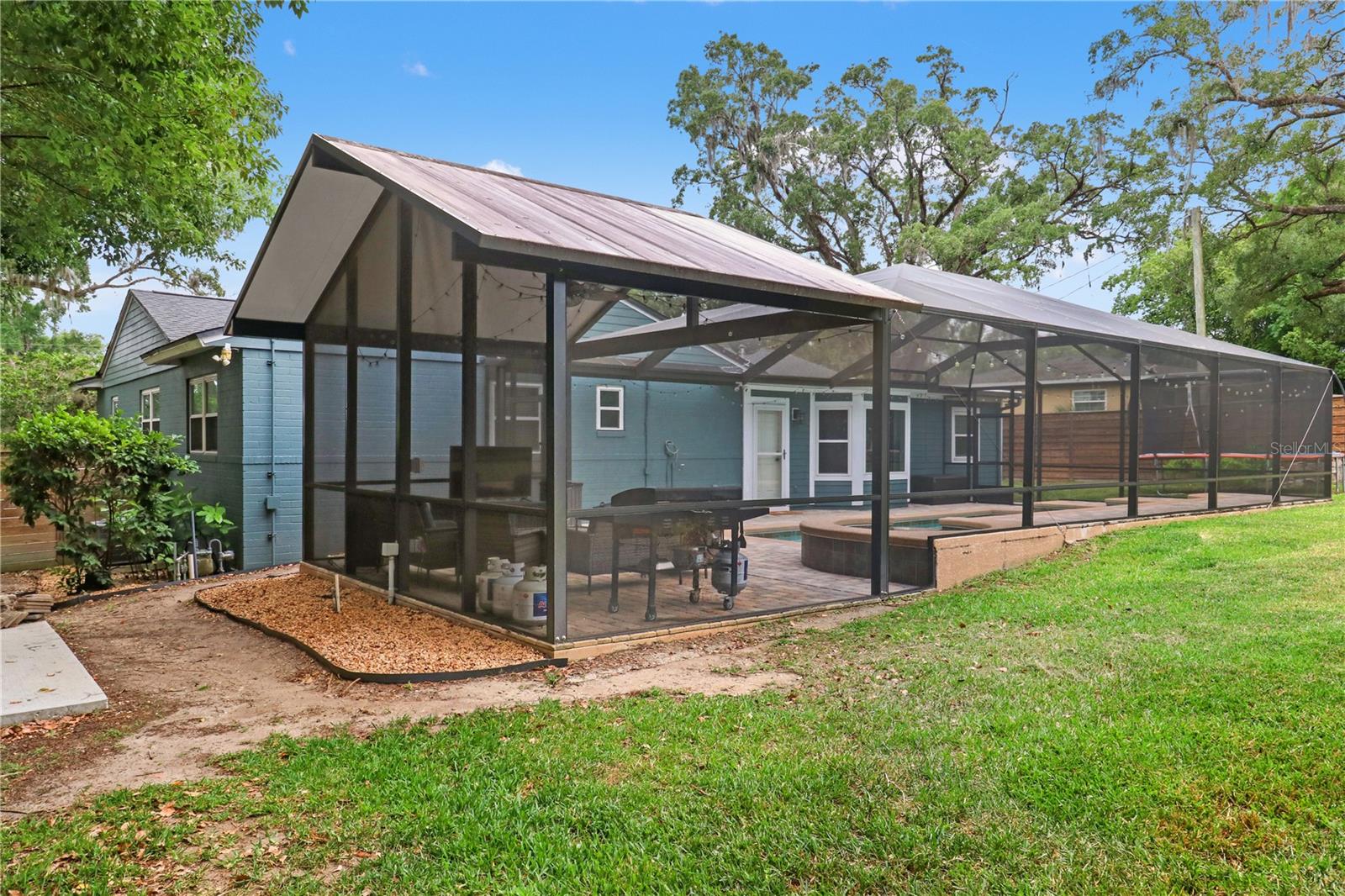 EDGEWOOD PARK UNIT 2 - Residential