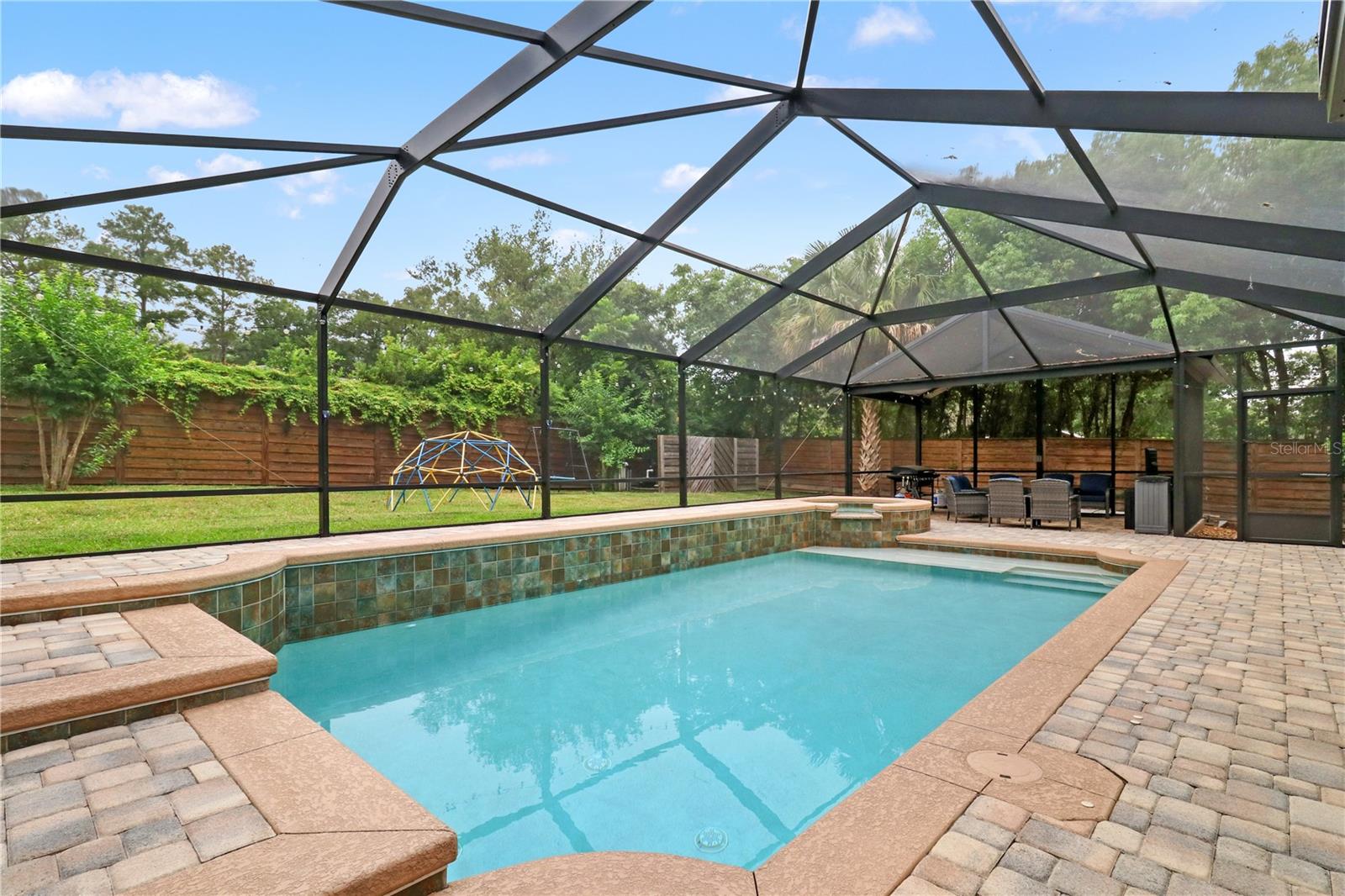 EDGEWOOD PARK UNIT 2 - Residential