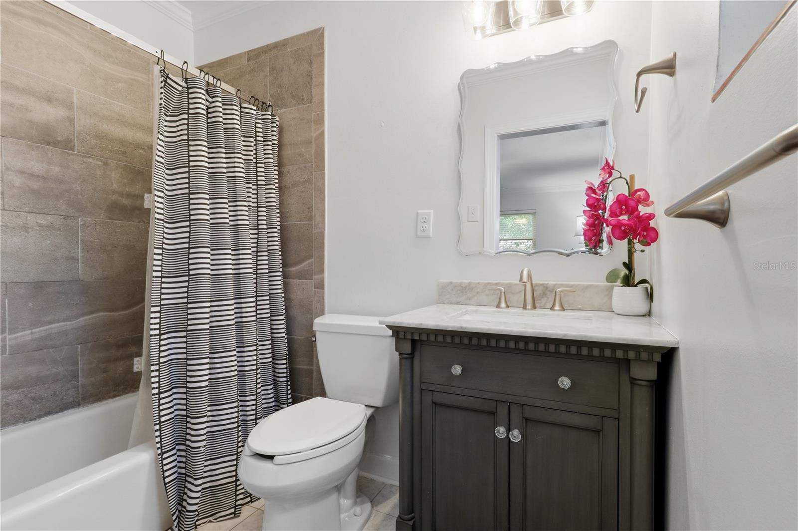 EDGEWOOD PARK UNIT 2 - Residential