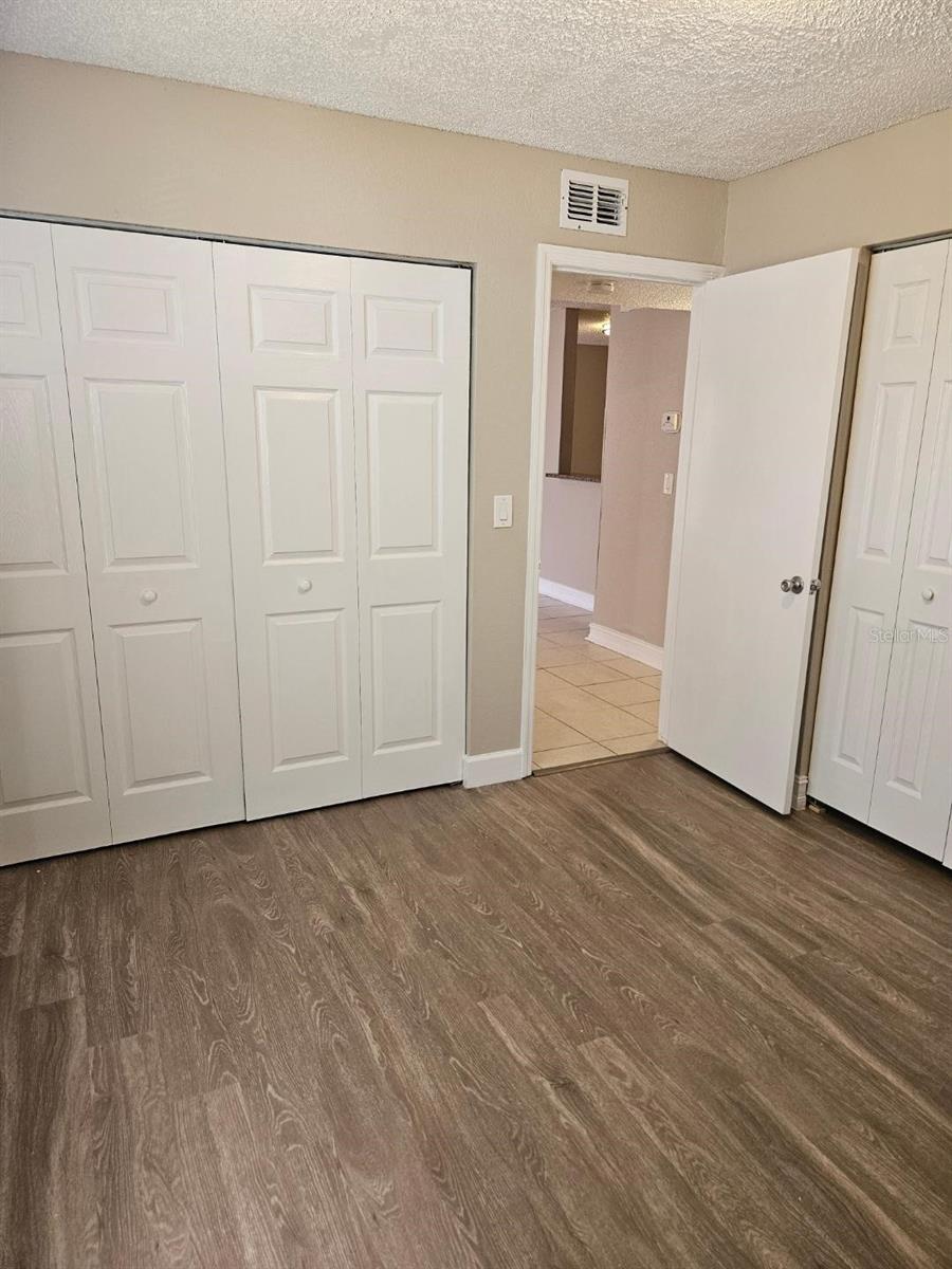 GLENDALE VILLAS A CONDO - Residential Lease