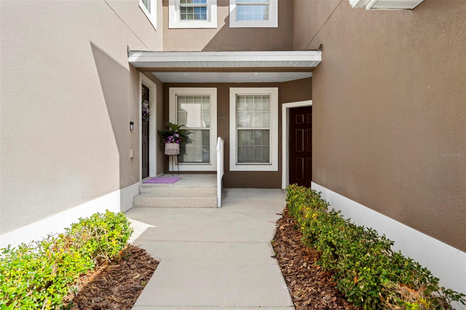 2105 KINGS PALACE DRIVE 2105