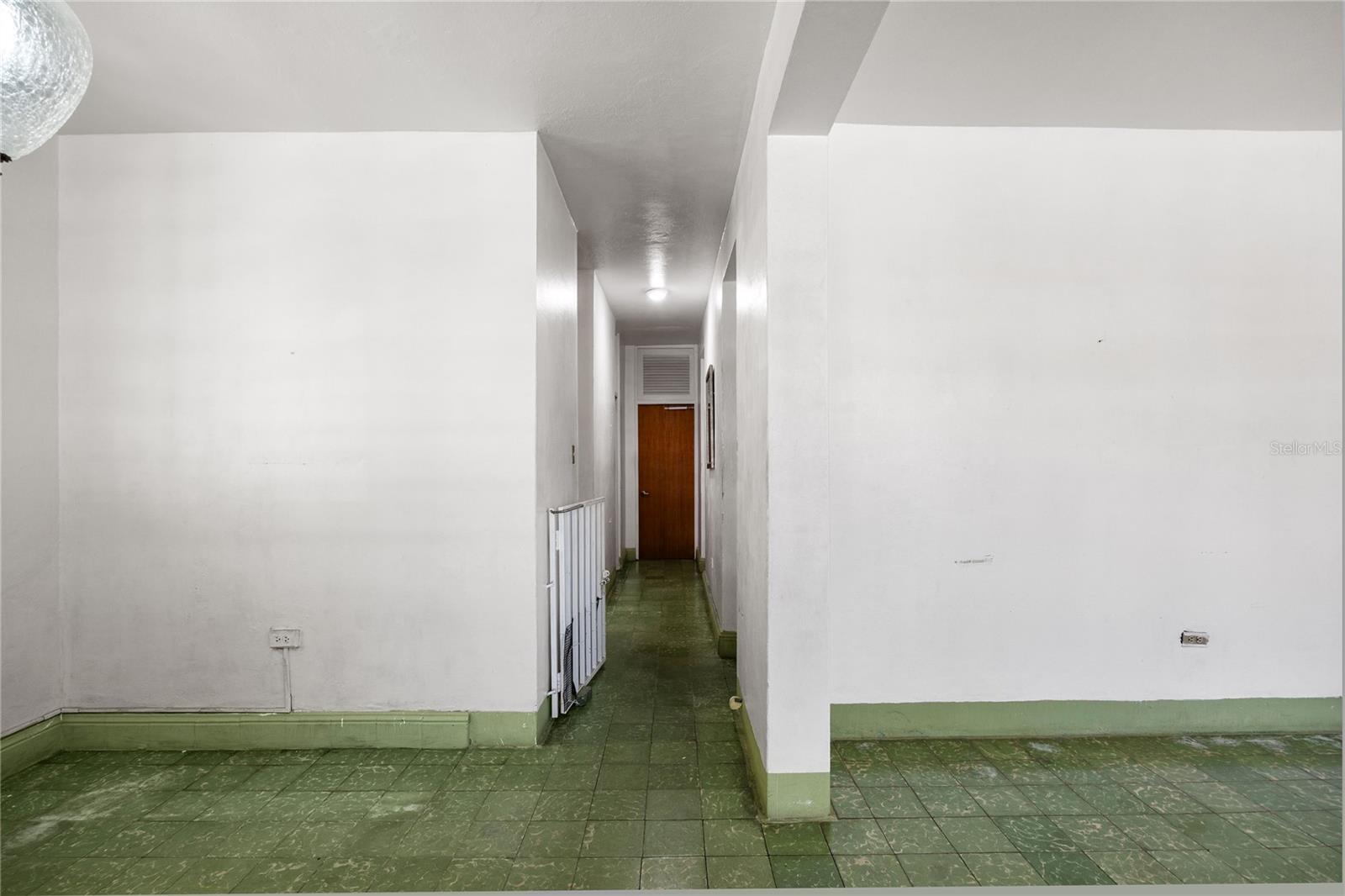 CAPARRA HEIGHTS - Residential