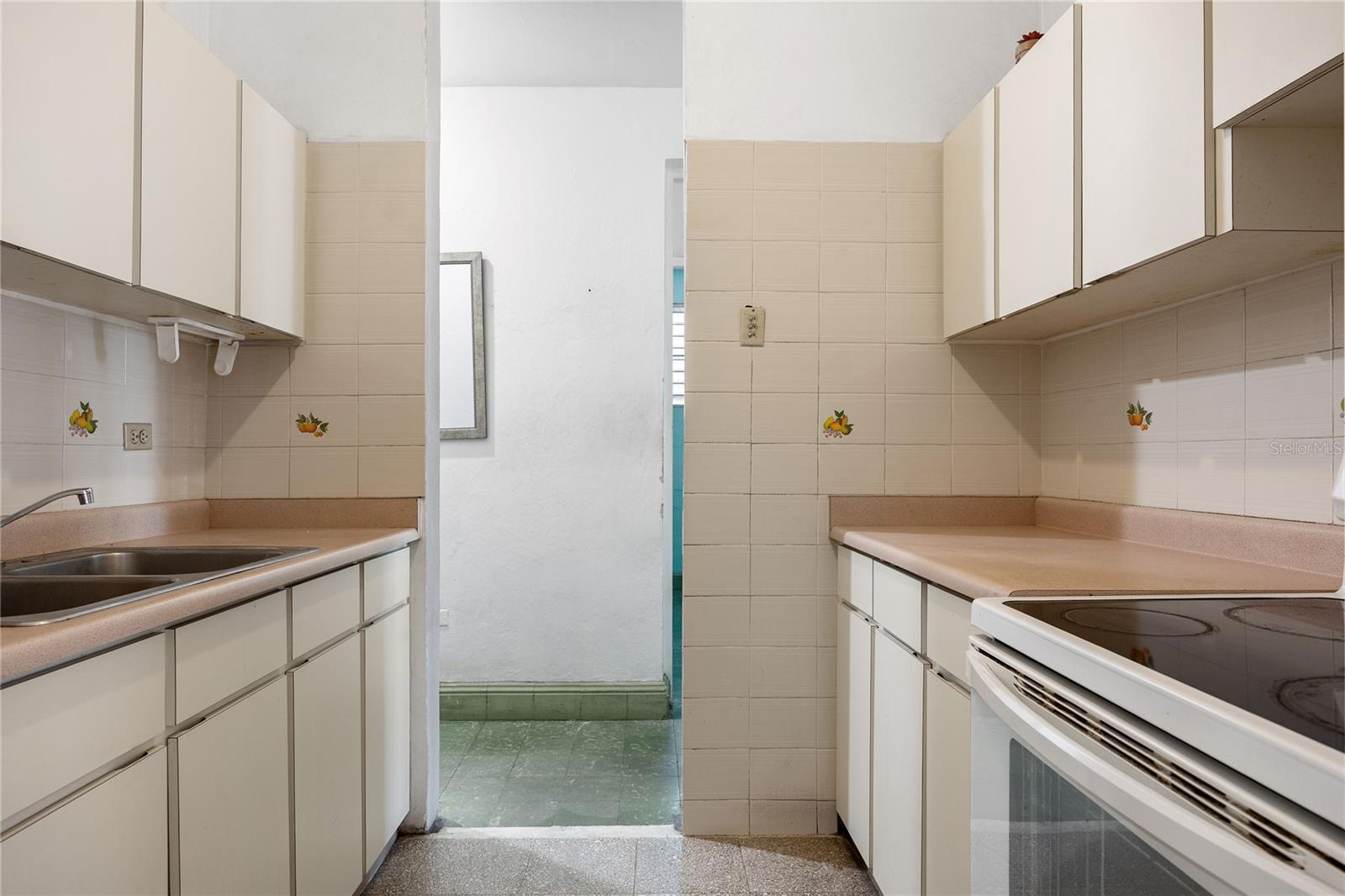 CAPARRA HEIGHTS - Residential