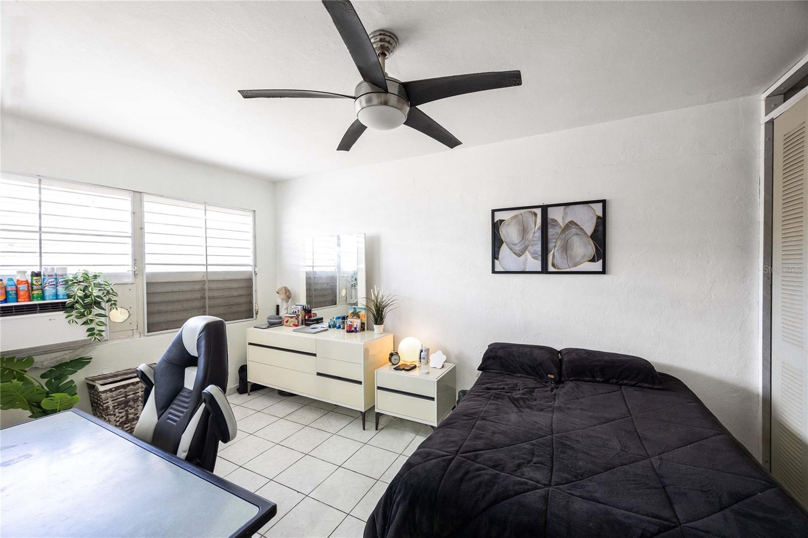 CAPARRA HEIGHTS - Residential