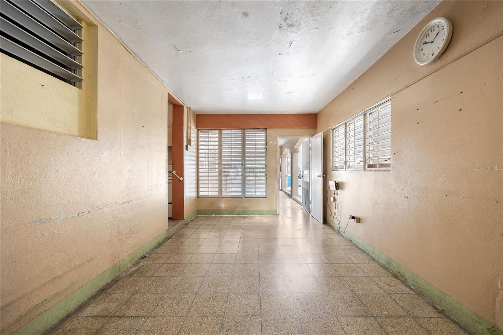 CAPARRA HEIGHTS - Residential