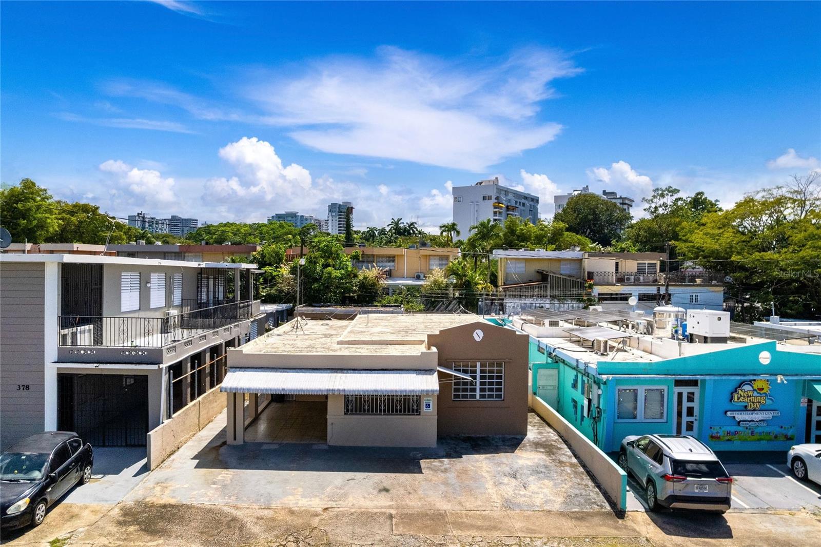 CAPARRA HEIGHTS - Residential