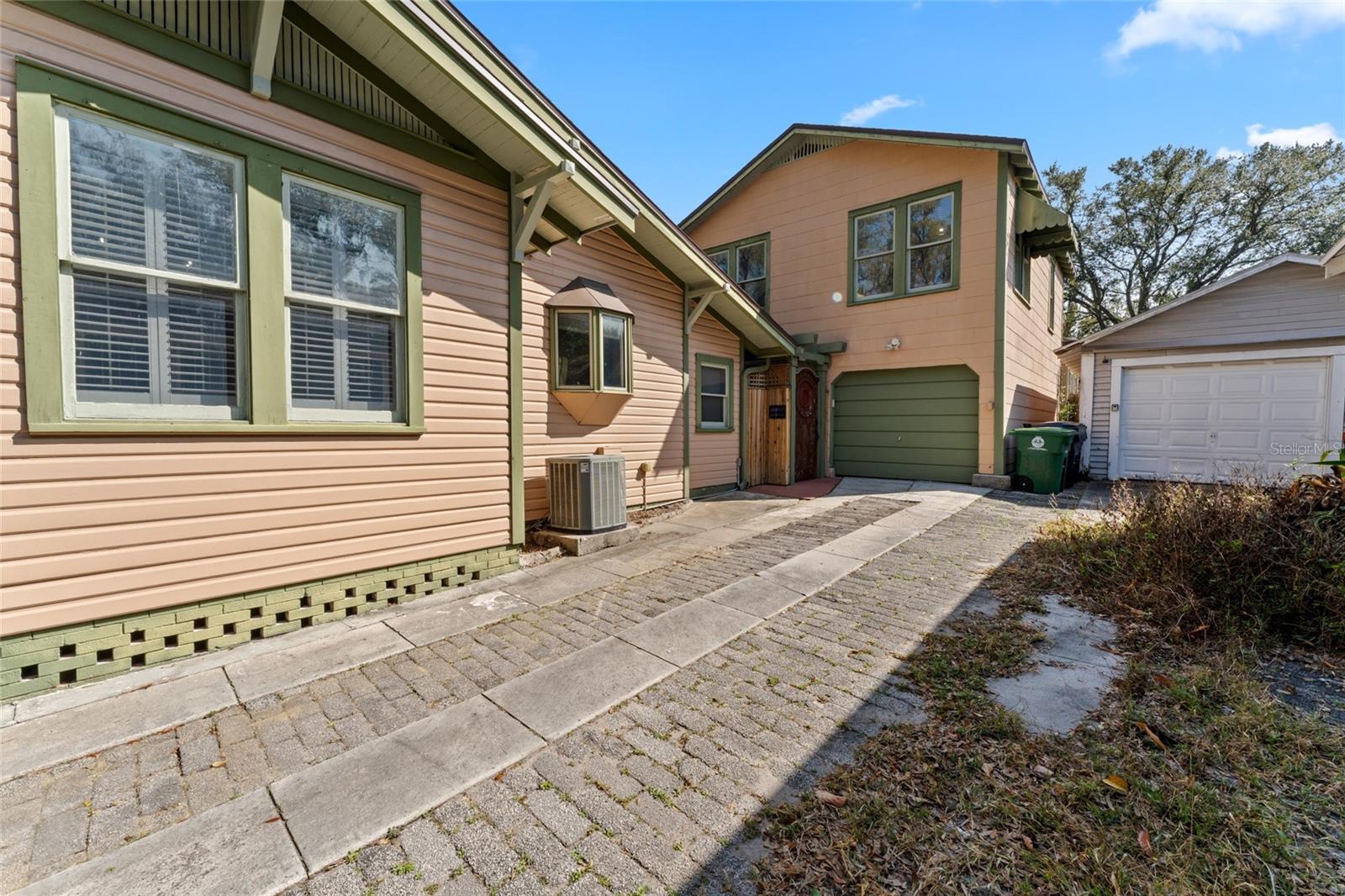 EVELYN CITY - Residential