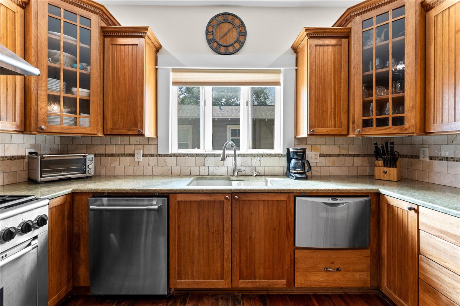 EVELYN CITY - Residential