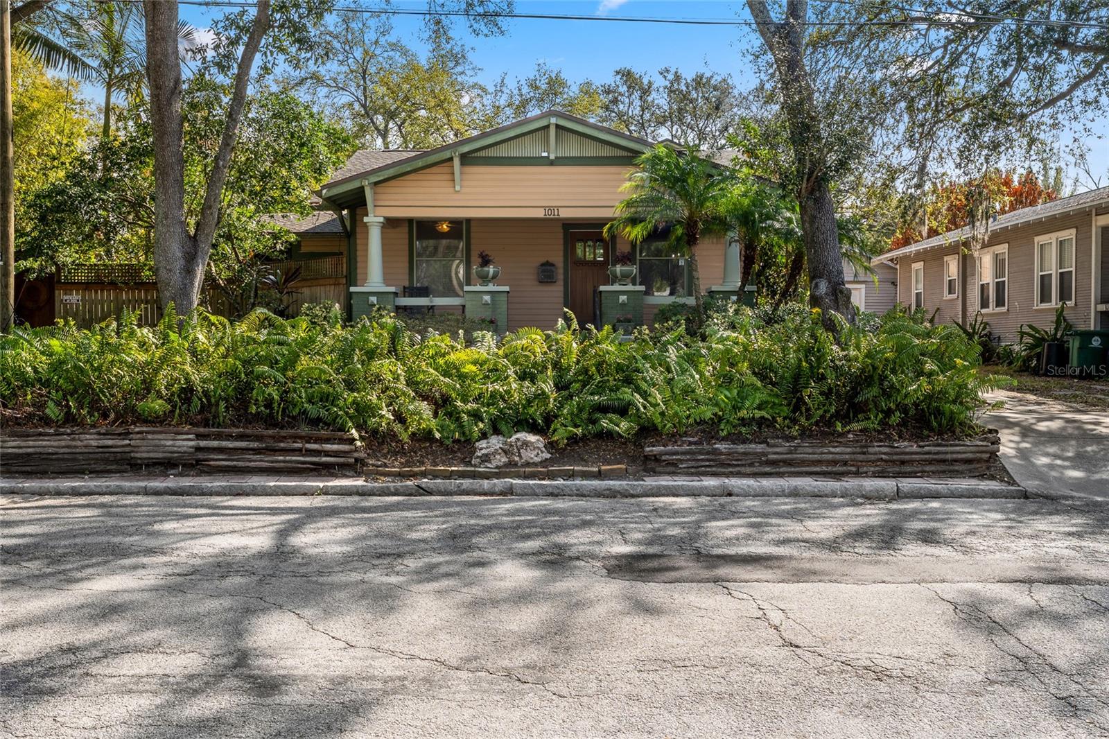 EVELYN CITY - Residential