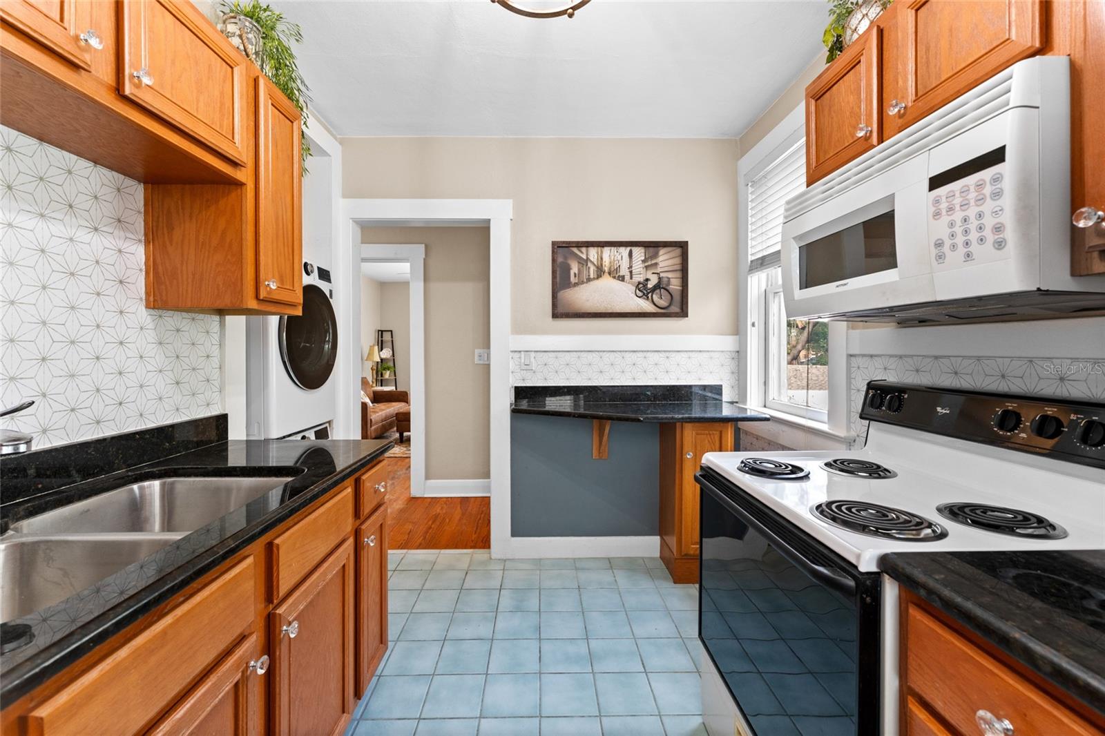 EVELYN CITY - Residential