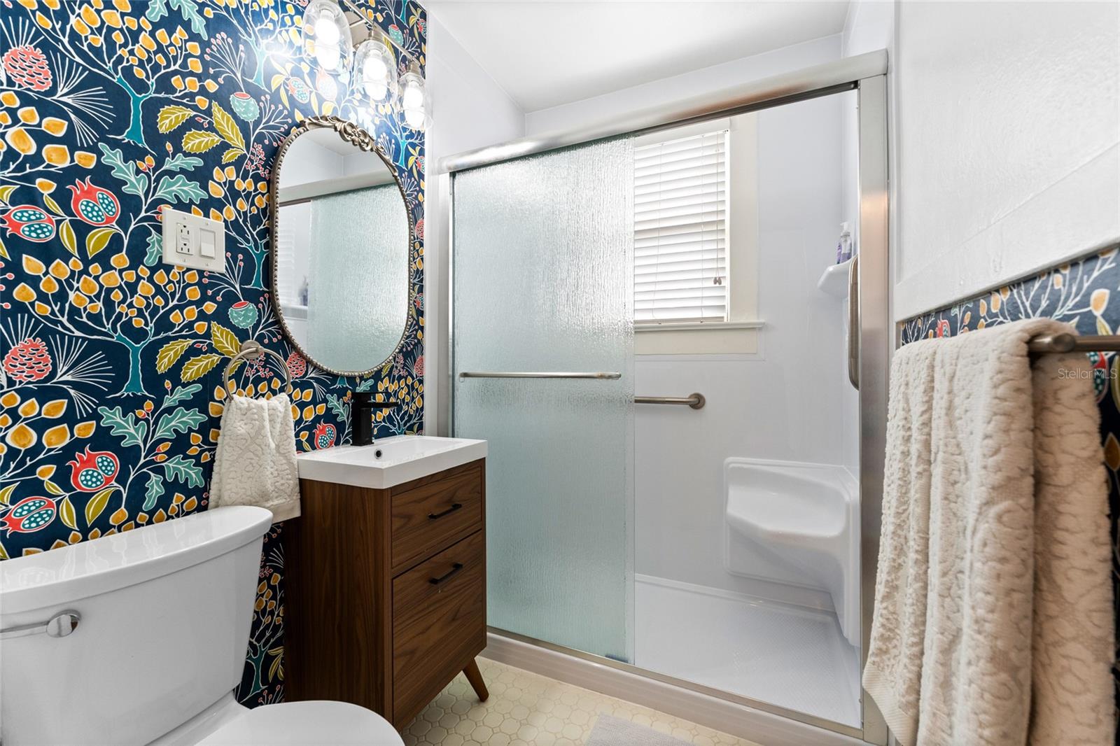 EVELYN CITY - Residential