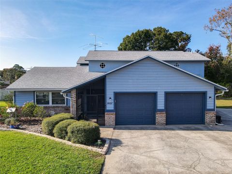 Tiny photo for 1807 Virginia Court, Tavares, FL 32778 (MLS # O6366073)