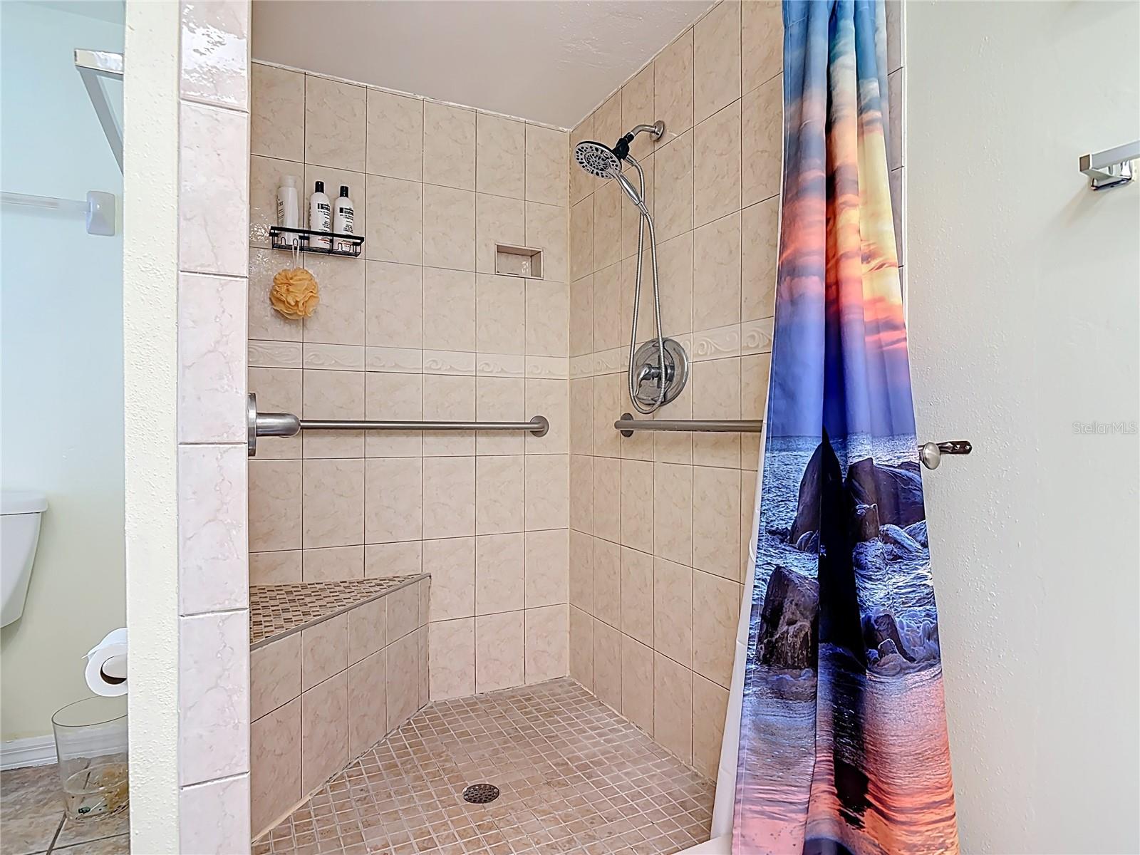 TAVARES VISTA DEL LARGO WATER PLANT SITE - Residential