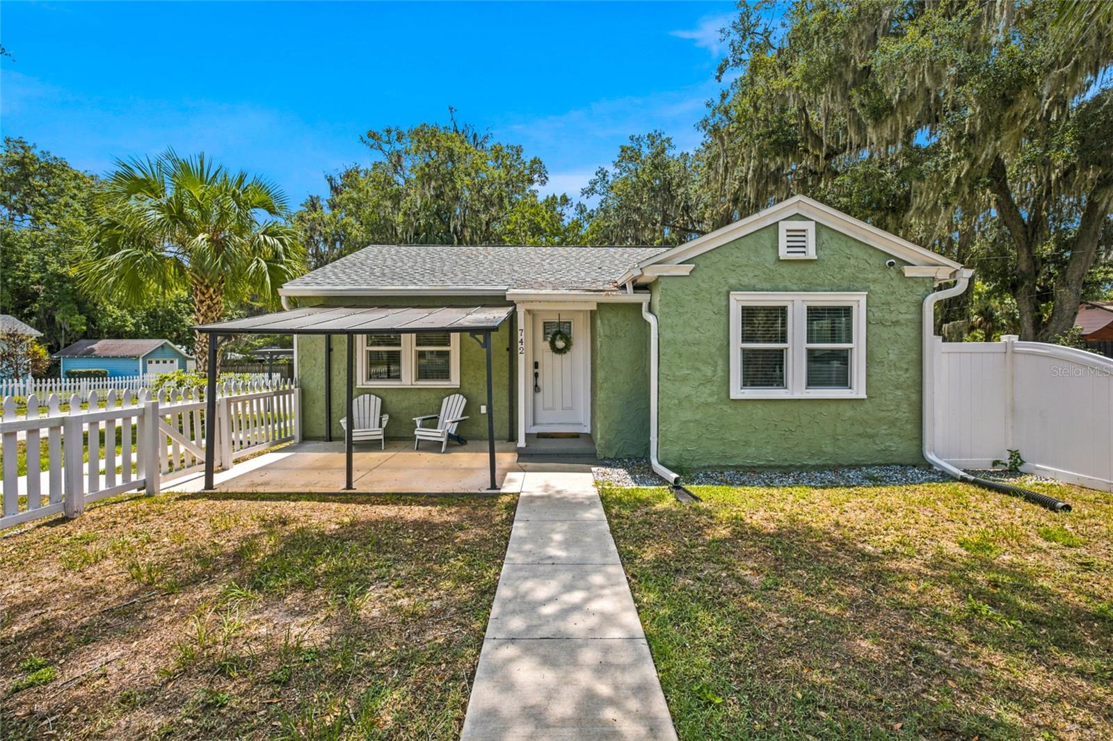742 SE 12TH STREET