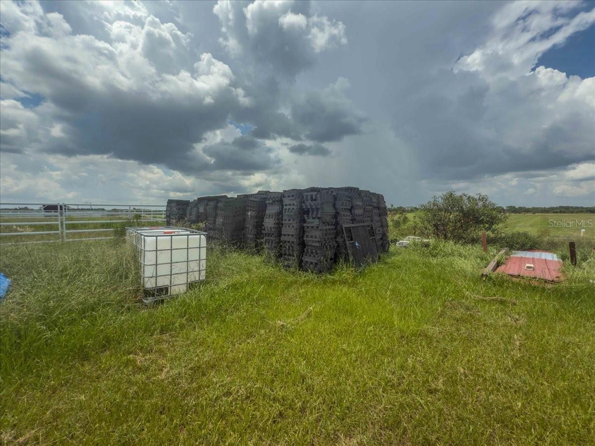 ACREAGE - Residential