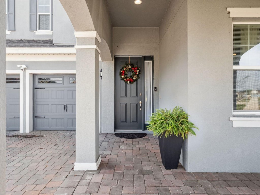 Photo of 591 Via Bella Court, Howey In The Hills, FL 34737 (MLS # O6439303)