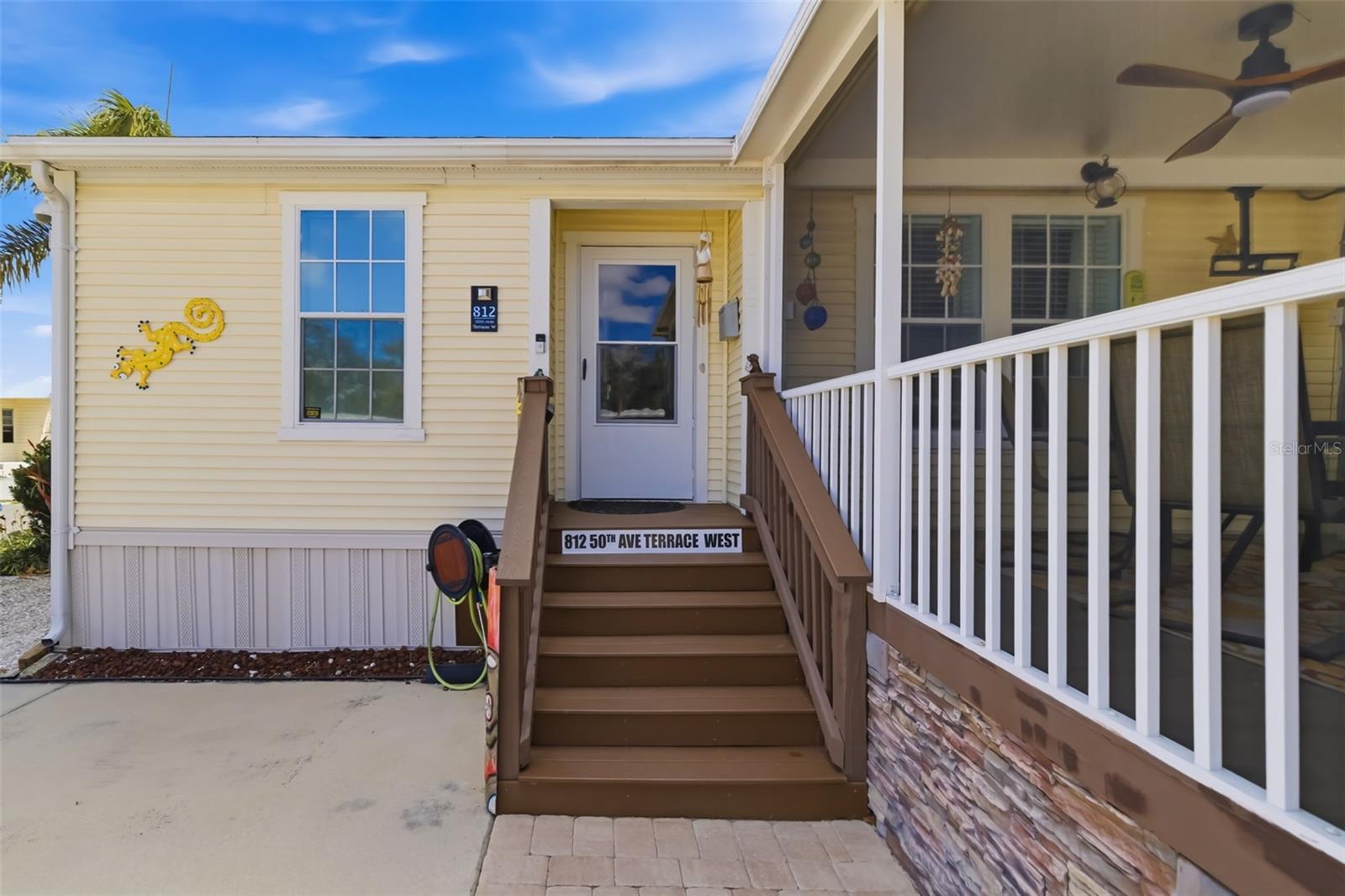 FAIR LANE ACRES SECOND ADD - Residential