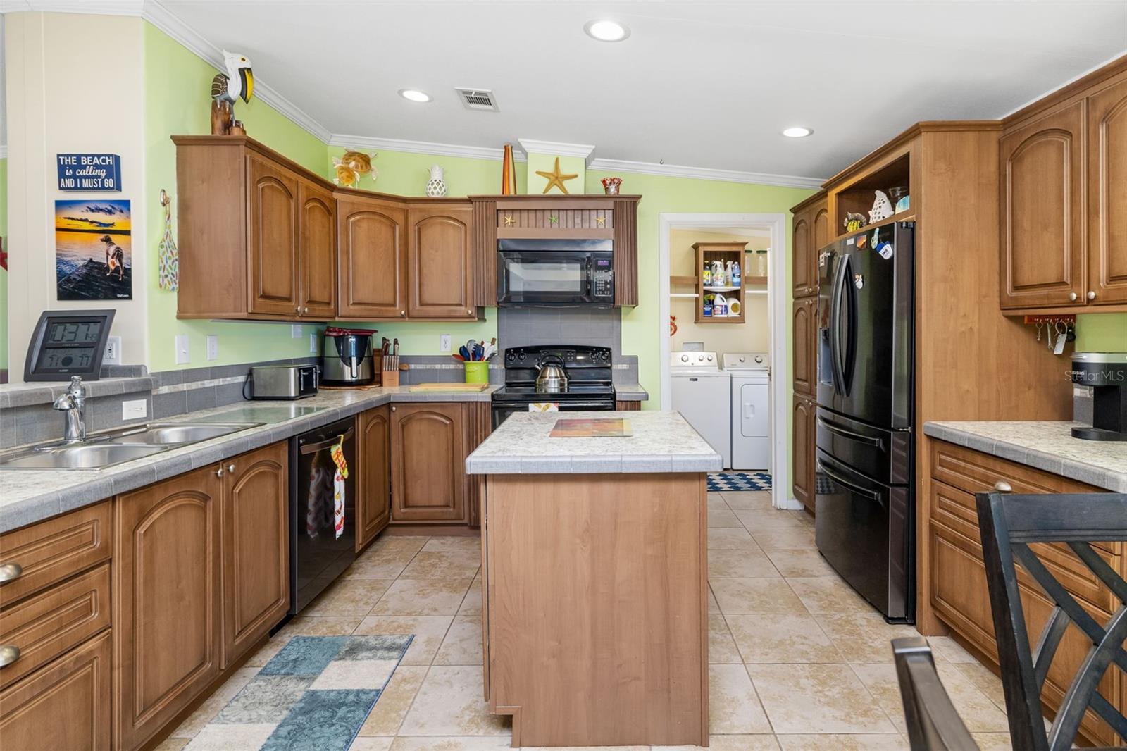 FAIR LANE ACRES SECOND ADD - Residential