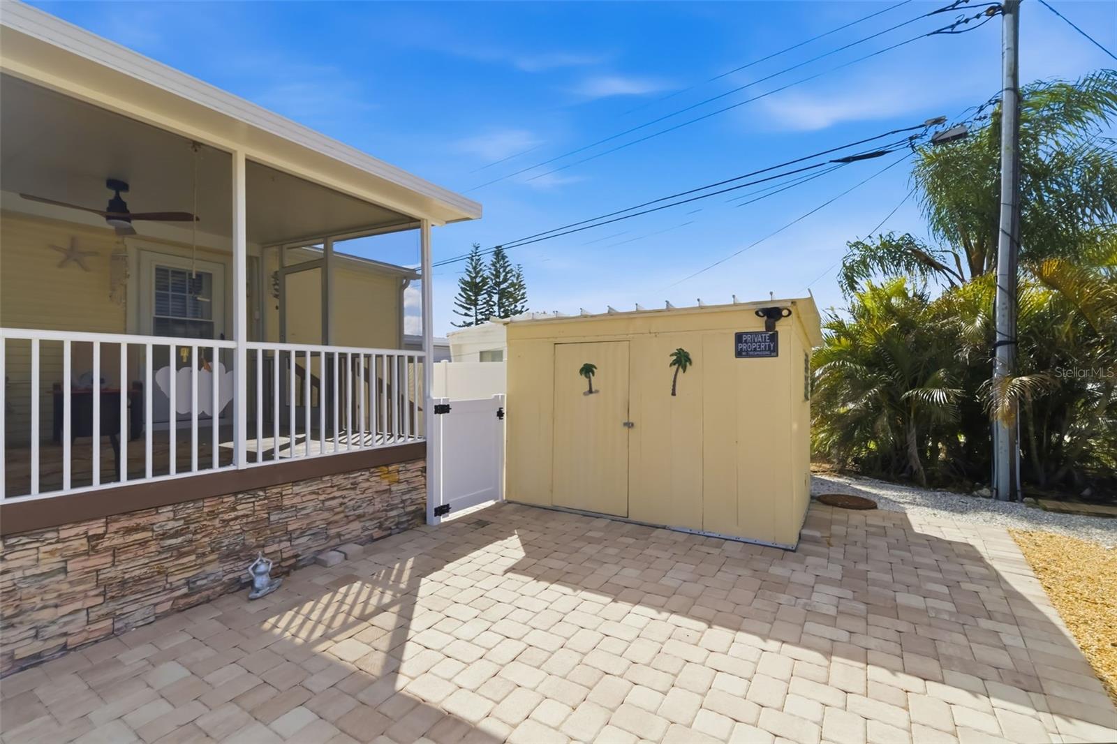 FAIR LANE ACRES SECOND ADD - Residential