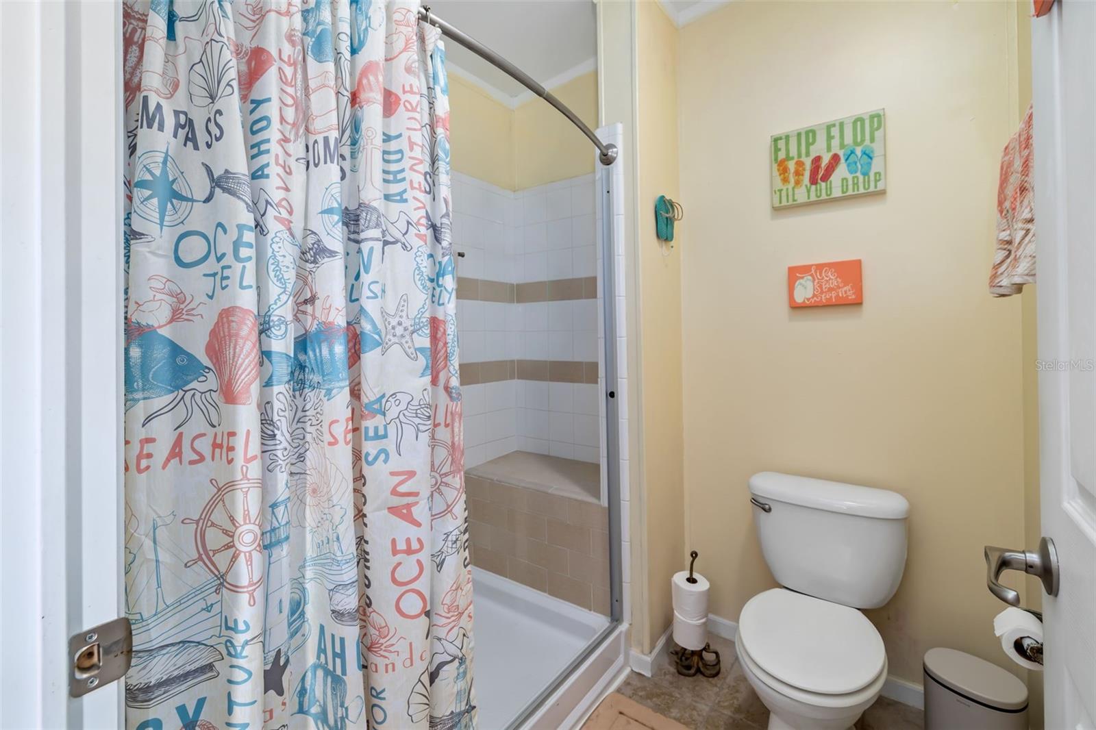 FAIR LANE ACRES SECOND ADD - Residential