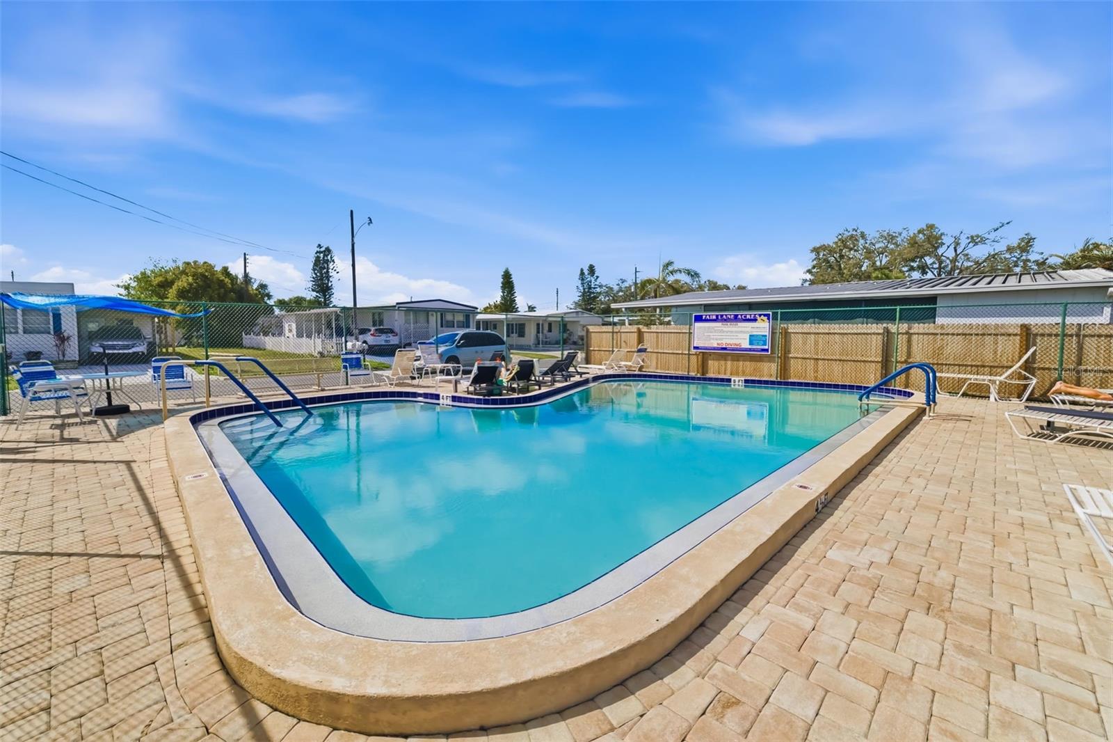 FAIR LANE ACRES SECOND ADD - Residential